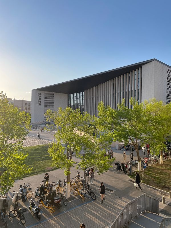 2 北京工业大学 逸夫图书馆