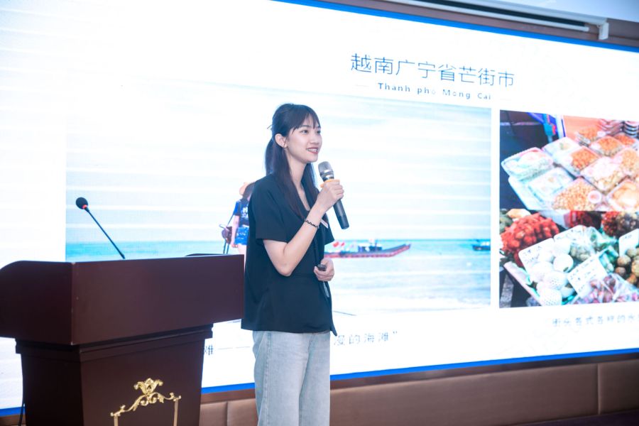 个人照5 （我参加演讲比赛）